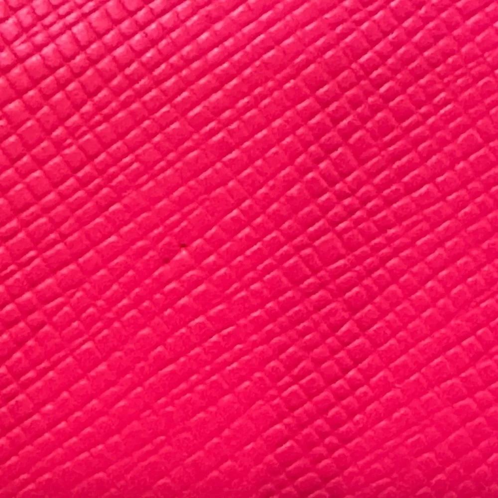 Kate Spade Lucy Medium L-Zip Wristlet Wild Pink